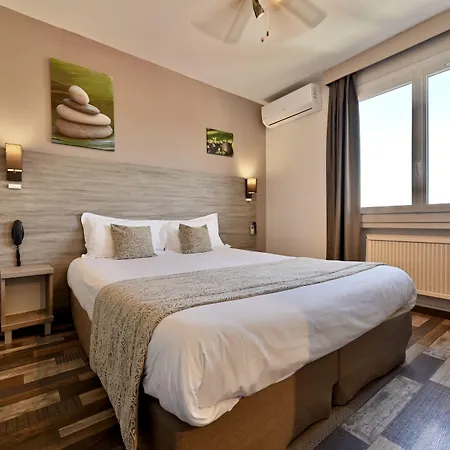 La Rotonde Hotell 3*